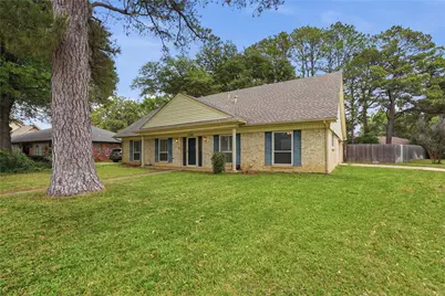 1726 Venetian Circle, Arlington, TX 76013 - Photo 1