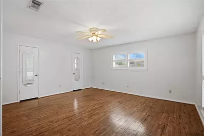 1726 Venetian Circle, Arlington, TX 76013 - Photo 35