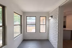 205 W Decatur St, Chico, TX 76431 - Photo 7
