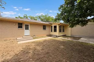 205 W Decatur St, Chico, TX 76431 - Photo 19