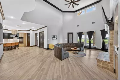1710 Winding Creek Lane, Rockwall, TX 75032 - Photo 9