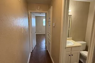 611 W Gilmer St, Ennis, TX 75119 - Photo 13