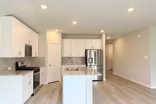 2215 Gustavus Dr, Sherman, TX 75092 - Photo 5