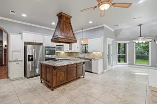 8753 S Monticello Cir, Granbury, TX 76049 - Photo 23