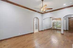 8753 S Monticello Cir, Granbury, TX 76049 - Photo 9
