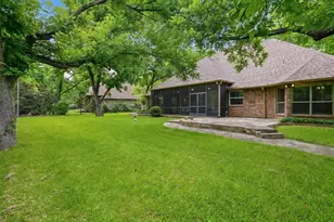 8753 S Monticello Cir, Granbury, TX 76049 - Photo 33