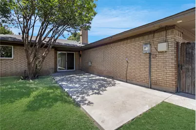 1821 El Paso Street, Lewisville, TX 75077 - Photo 23