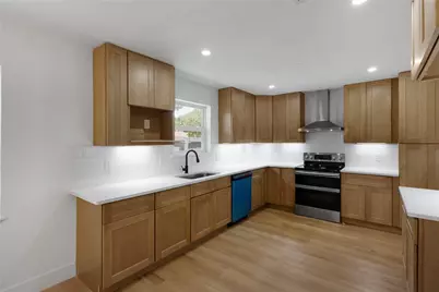 1821 El Paso Street, Lewisville, TX 75077 - Photo 7
