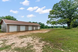 1129 Holly Rd, Gilmer, TX 75644 - Photo 3