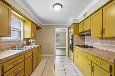 3534 Royal Lane, Dallas, TX 75229 - Photo 9