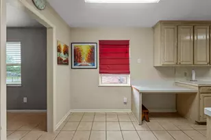 7440 Brentwood Cir, Woodway, TX 76712 - Photo 9