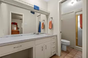 7440 Brentwood Cir, Woodway, TX 76712 - Photo 19