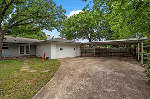 7440 Brentwood Cir, Woodway, TX 76712 - Photo 23