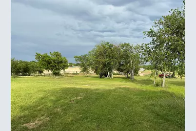 109 McKelvain Street, Oglesby, TX 76561 - Photo 23