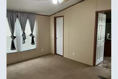 109 McKelvain Street, Oglesby, TX 76561 - Photo 11