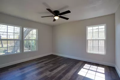4363 Lisbon Street, Fort Worth, TX 76107 - Photo 17