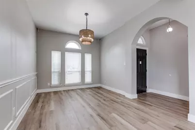 5608 Manchester Drive, Richardson, TX 75082 - Photo 3