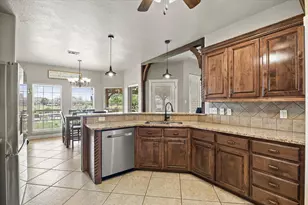 2033 Pin Oak Dr, Kaufman, TX 75142 - Photo 11