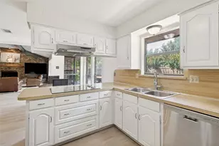 3317 Highland Meadow Dr, Farmers Branch, TX 75234 - Photo 15