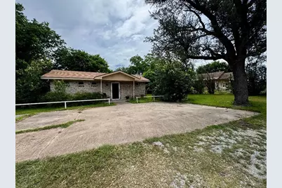 1115 Alexander Road, Stephenville, TX 76401 - Photo 1