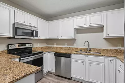 6105 Seese Drive, Arlington, TX 76018 - Photo 11