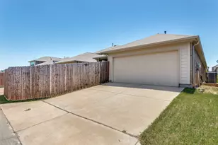 5820 Fir Tree Ln, Fort Worth, TX 76123 - Photo 17