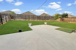 11229 Yellow Rose Wy, Aubrey, TX 76227 - Photo 21