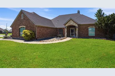 2900 Aston Meadows Drive, Haslet, TX 76052 - Photo 3