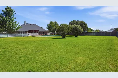 2900 Aston Meadows Drive, Haslet, TX 76052 - Photo 27