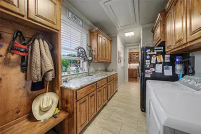 288 S Ridgeoak Court, Weatherford, TX 76087 - Photo 5