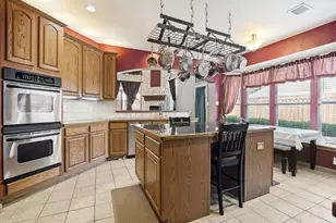 10405 Panks Ct, Rowlett, TX 75089 - Photo 5