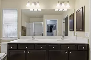 7975 Estancia Dr, Frisco, TX 75036 - Photo 13
