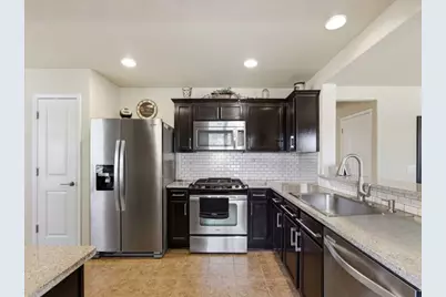 7975 Estancia Drive, Frisco, TX 75036 - Photo 5
