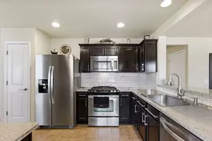 7975 Estancia Dr, Frisco, TX 75036 - Photo 5