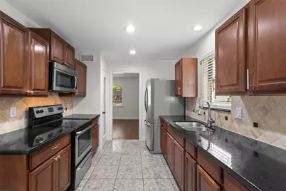 11319 Dumbarton Drive, Dallas, TX 75228 - Photo 17