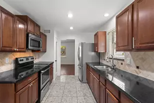 11319 Dumbarton Dr, Dallas, TX 75228 - Photo 17
