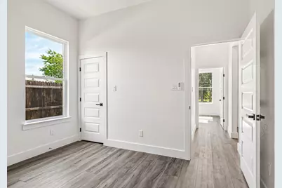 2504 Vaughn Boulevard, Fort Worth, TX 76105 - Photo 21