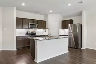 932 Juno Ln, Denton, TX 76209 - Photo 7