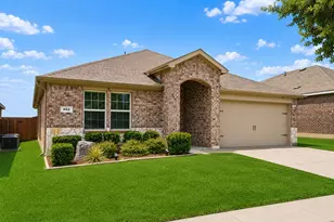 932 Juno Ln, Denton, TX 76209 - Photo 1