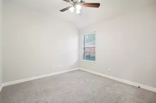 2017 Creekdale Dr, Denton, TX 76210 - Photo 25