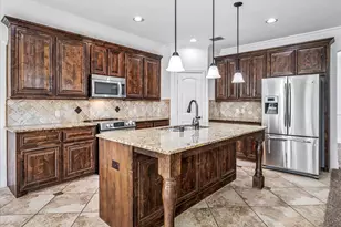 16400 Stillhouse Hollow Ct, Prosper, TX 75078 - Photo 13
