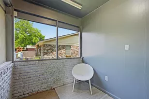 109 N Hickory Ave, Denison, TX 75020 - Photo 23