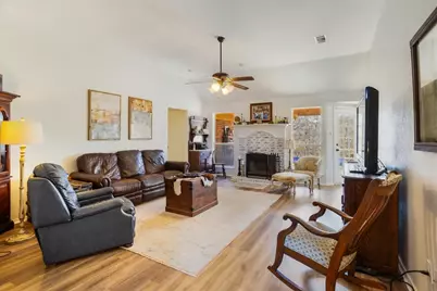 1413 Pecan Creek Drive, Farmersville, TX 75442 - Photo 3
