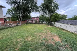 1227 S Montclair Ave, Dallas, TX 75208 - Photo 17