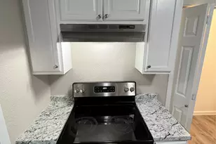 1227 S Montclair Ave, Dallas, TX 75208 - Photo 9
