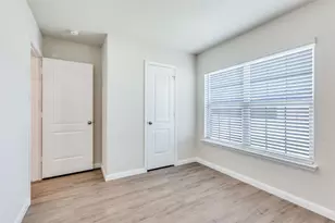 144 Barbwire Wy, Newark, TX 76071 - Photo 19