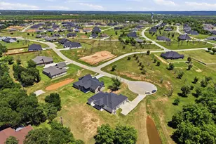 2304 Candlestick Dr, Granbury, TX 76049 - Photo 35
