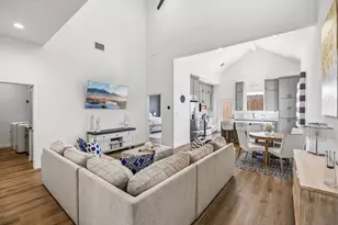 1313 Tillery Ct, Grapevine, TX 76051 - Photo 7