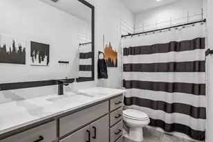 1313 Tillery Ct, Grapevine, TX 76051 - Photo 23