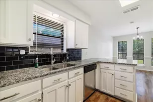 364 La Quinta Circle S, Keller, TX 76248 - Photo 7